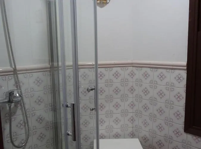 Piso En Centro Urbano De Con Terraza Daire Puentedeume