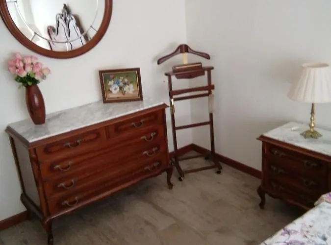 Piso En Centro Urbano De Con Terraza *