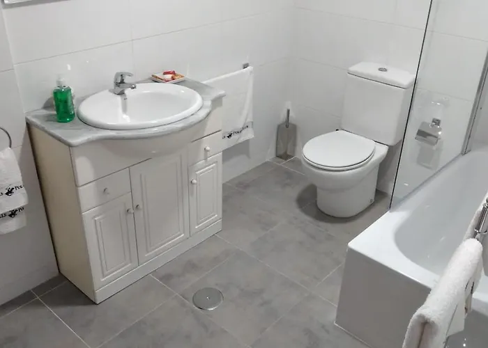 Daire Piso En Centro Urbano De Con Terraza *