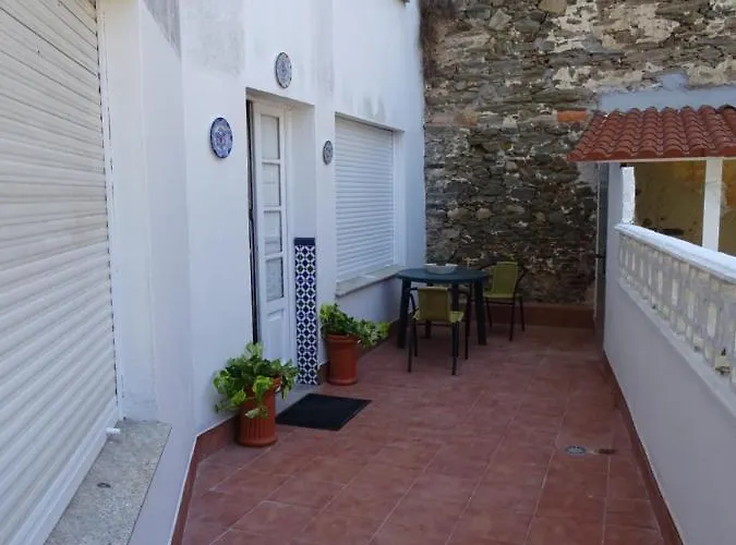 Daire Piso En Centro Urbano De Con Terraza Puentedeume